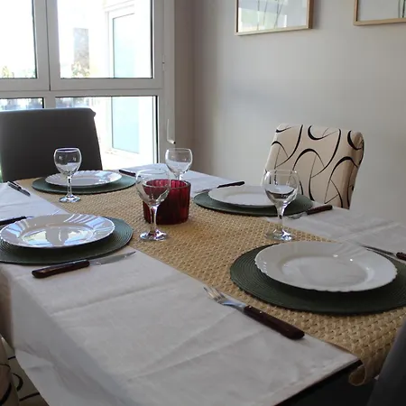 Apto En Con Terraza, Piscina, Parking Y Wifi Gratis Apartment